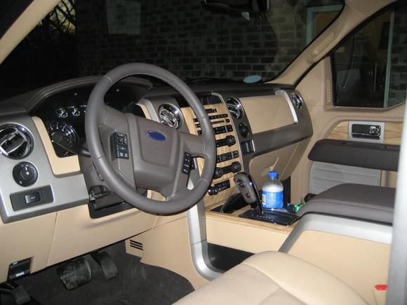 I like the darker carpet.