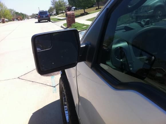 Added the new drivers side blindspot sideview mirror from the 2011's.
