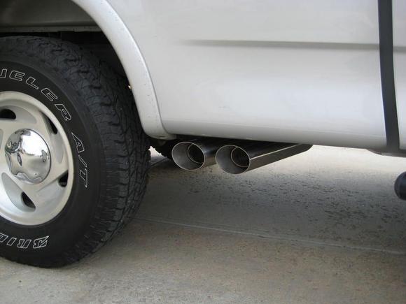 Magnaflow 15827 on 99 F150
