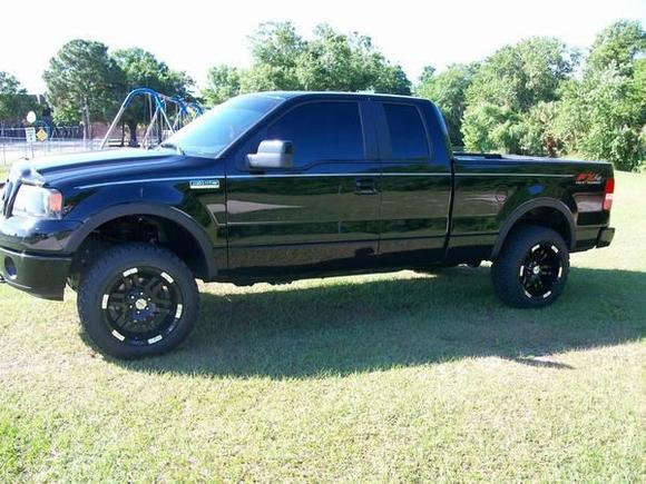 2008 FX4 on the playground!