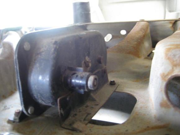 Spare tire winch