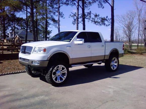 9'' lift 37s on 24s