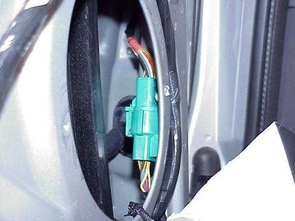 connector together on 2001 SCrew XLT Keypad install