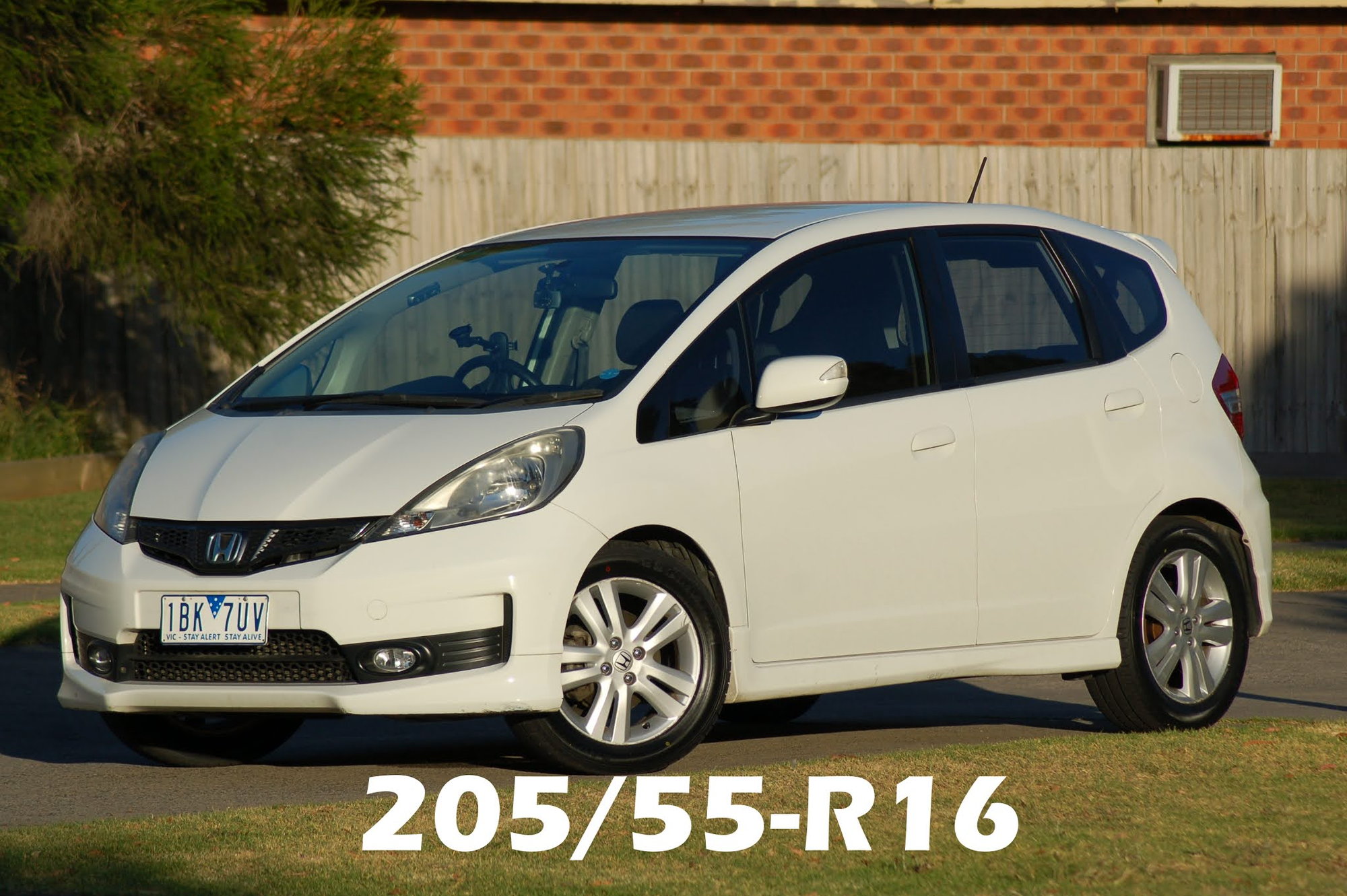 YES!!! 205/55R16 tyres are GREAT - Unofficial Honda FIT Forums