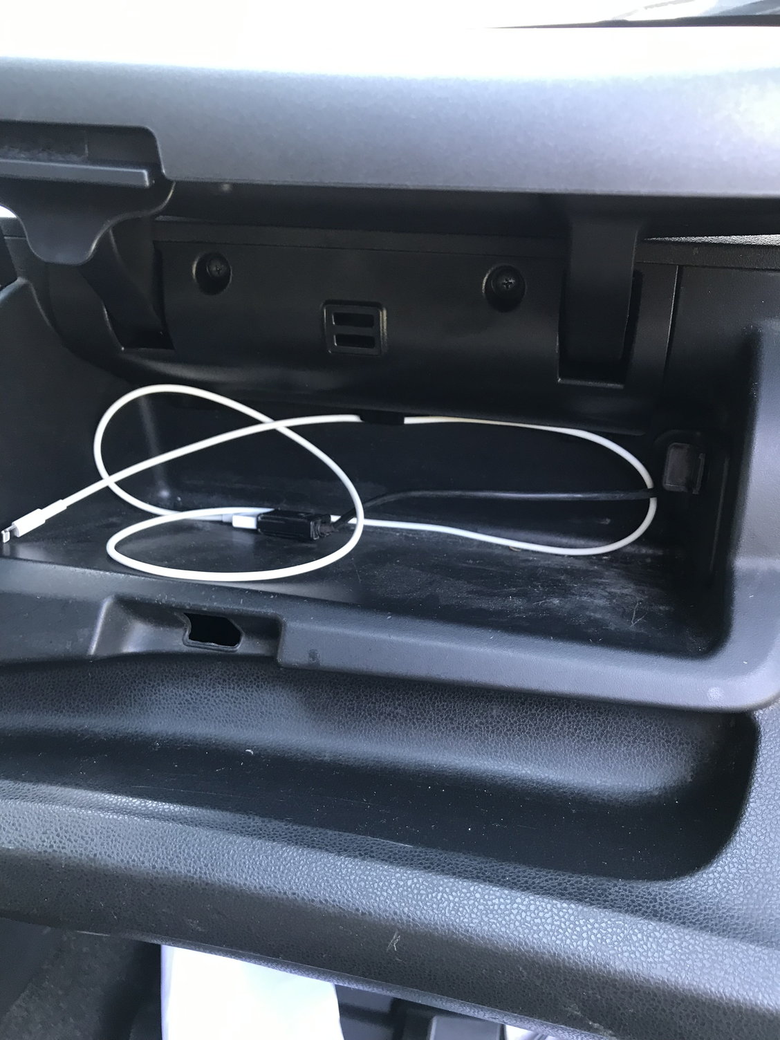 2019 Silverado Usb Port Not Working Hardwired 5V USB port? Jeep
