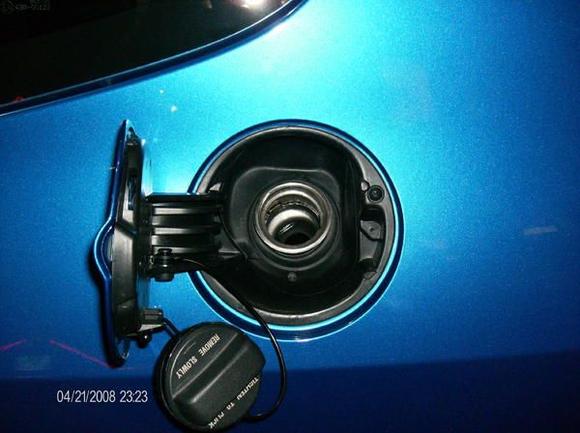 21apR08 //GTR 2008 Gd3 haTch w/ 1535 miles - oem Gas cap &quot;siphon my Tank dRy&quot;