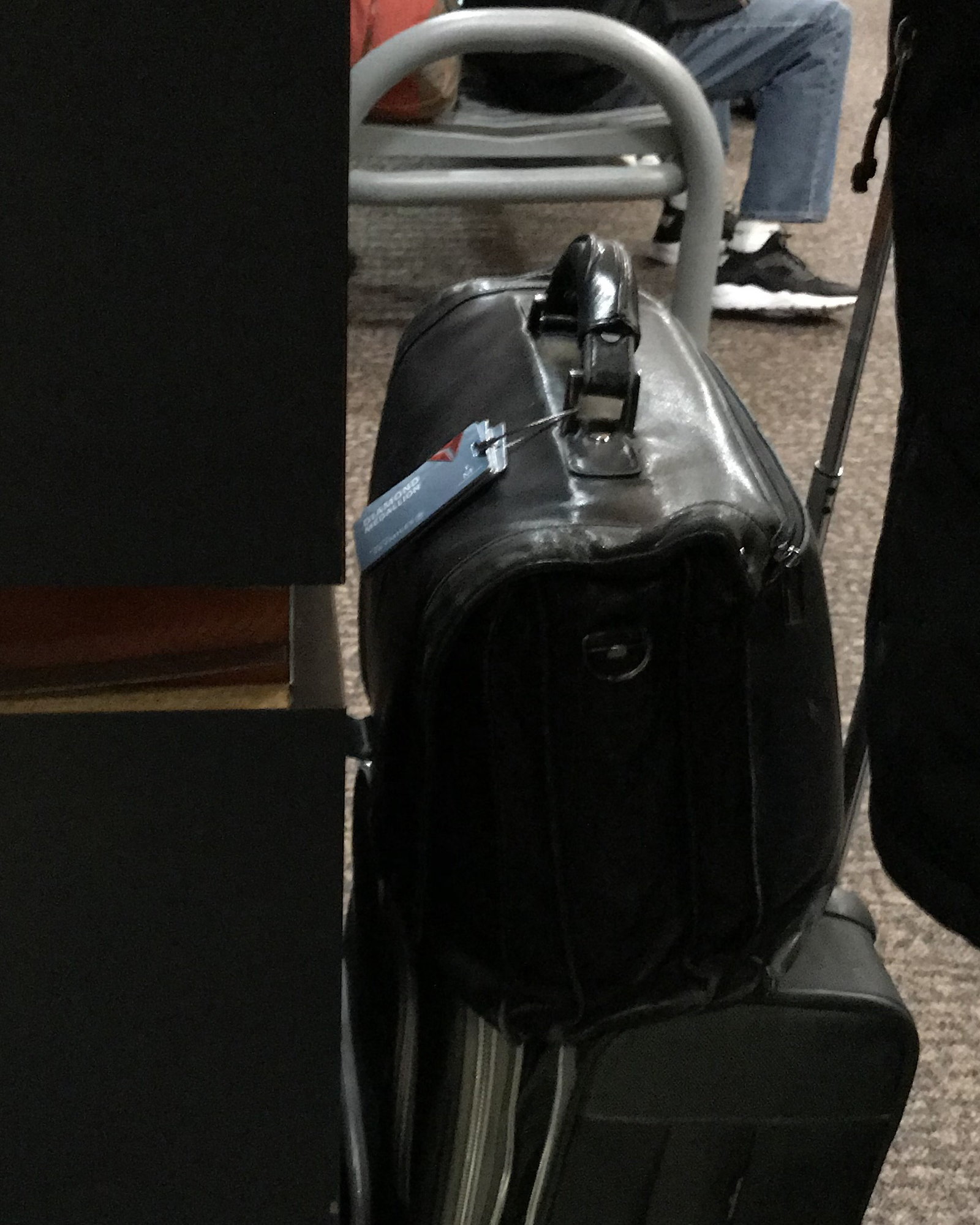 Traveling with a rolled up scientific poster - FlyerTalk Forums
