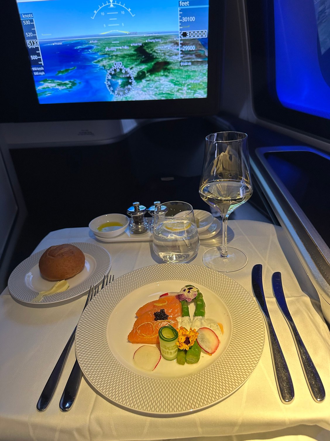 Lovely salmon and very nicely presented.