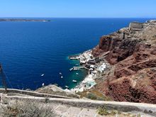 Down the hill to Ammoudi