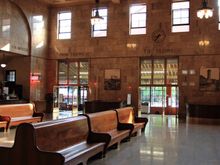 Union Station waiting hall