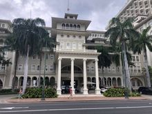 My first Stop was the Moana Surfrider. 
