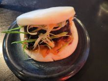 Hoisin pork bao