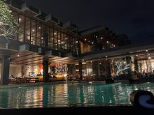 Main restaurant 