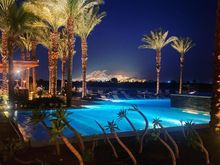 Hilton Luxor