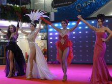 Drag show in a mall