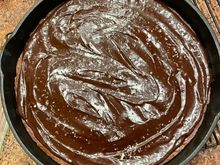 Skillet brownie with chocolate ganache