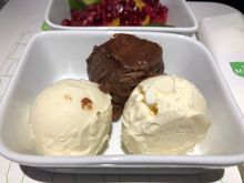 Vanilla and chocolate brownie ice cream