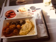 Cheese and chive omelette on the 2790 LGW-LEI on 03/04/19. I must say this was tasty and hot, and better than the F brekkie I had on LHR-NRT a few weeks ago. 