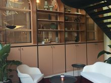 Restaurant & bar