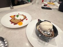 Tried two deserts off the menu. 