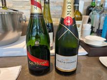 BKK J lounge Champagne 