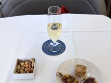 The amuse bouche: the nuts were just the same you'd get at the supermarket, and the trio of bites were a strange combination. Tasted good though.