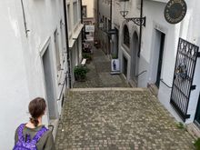 Narrow walkway in Zurich