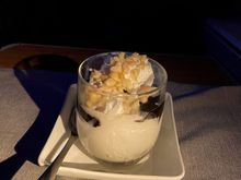 American Airlines sundae - Maui to Dallas