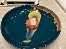 Tuna crudo. 