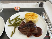 5/10--beans overcooked and dry, same as the steak