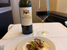 The tasty Amise Bouche accompanied with satisfyingly full bodied Bordeaux. 