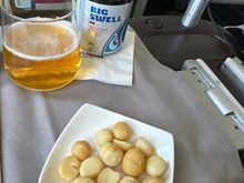 Big Swell IPA and macadamia nuts