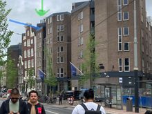 The blue arrow shows the location of the terrace of room #620
The green arrow shows the terrace of the penthouse de witt