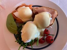 Egg Benedict
Egg Florentine
Egg Royal