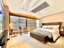 King Bed