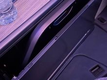 Tray Table released (1J)