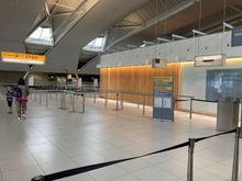 The context where this sign can be found : at T 3 non schengen security upper mezzanine