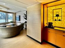 Entrance and Mini-bar