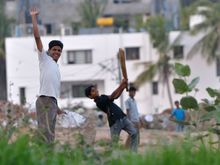 Cricket Match - Hyderabad 2010 JAN 31 096DSC 0329