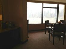 Breakfast nook, facing Central