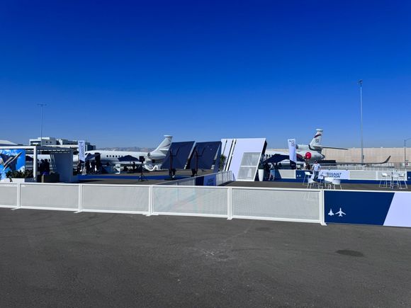 Dassault Display