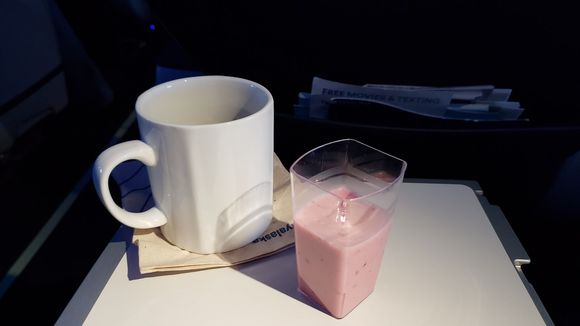 Raspberry smoothie shot was served after the main meal, for some reason.