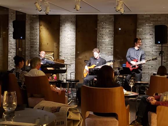 Live music at Zatta