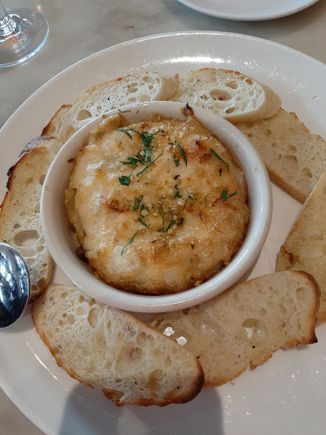 Crab and artichoke dip