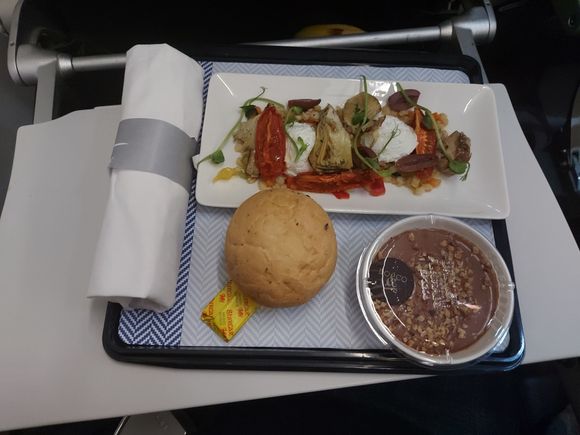 BA1402 LHR-MAN last night