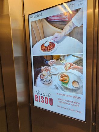 Restaurant advertising