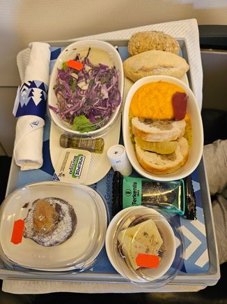 This is the turkey option with the sweet mashed potatoes. +1 thought it was also a hit, full of "Christmas flavours". We never received the other turkey option, because between 2x beef +1x turkey meals we were all full! 
