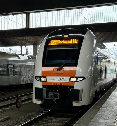 Another suburban type train - one that wasn’t cancelled 