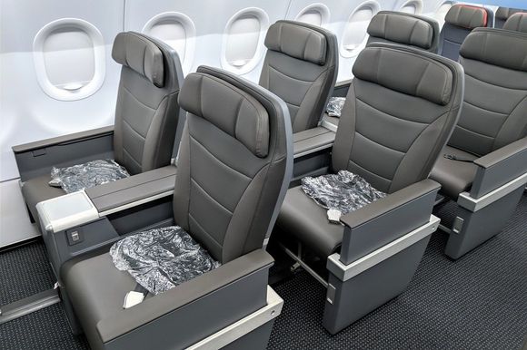 Rockwell Collins MiQ seats in A321neo, c/o The Points Guy