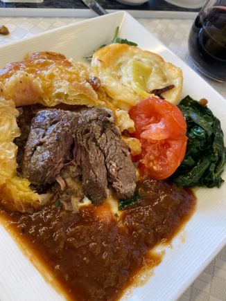201910 CDG-TPE Wellington beef